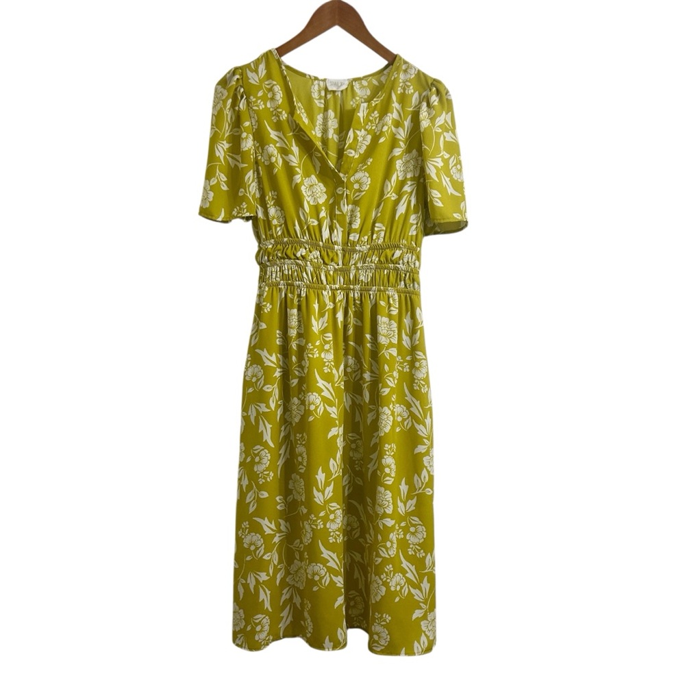 Sienna Sky Floral Dress, Lightweight Yellow V-Neck Midi Dress w/ Pockets, Medium